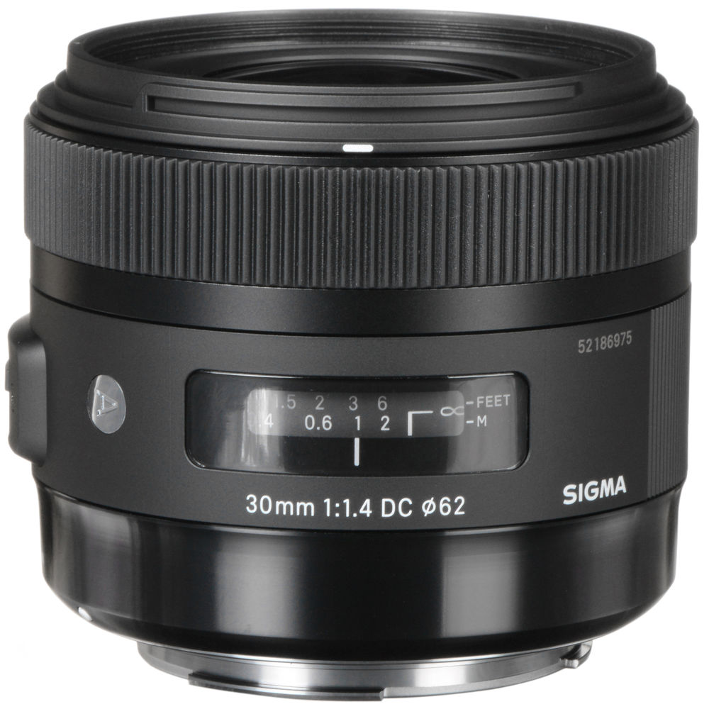 Sigma 30mm f/1.4 DC HSM Art Lens for Video