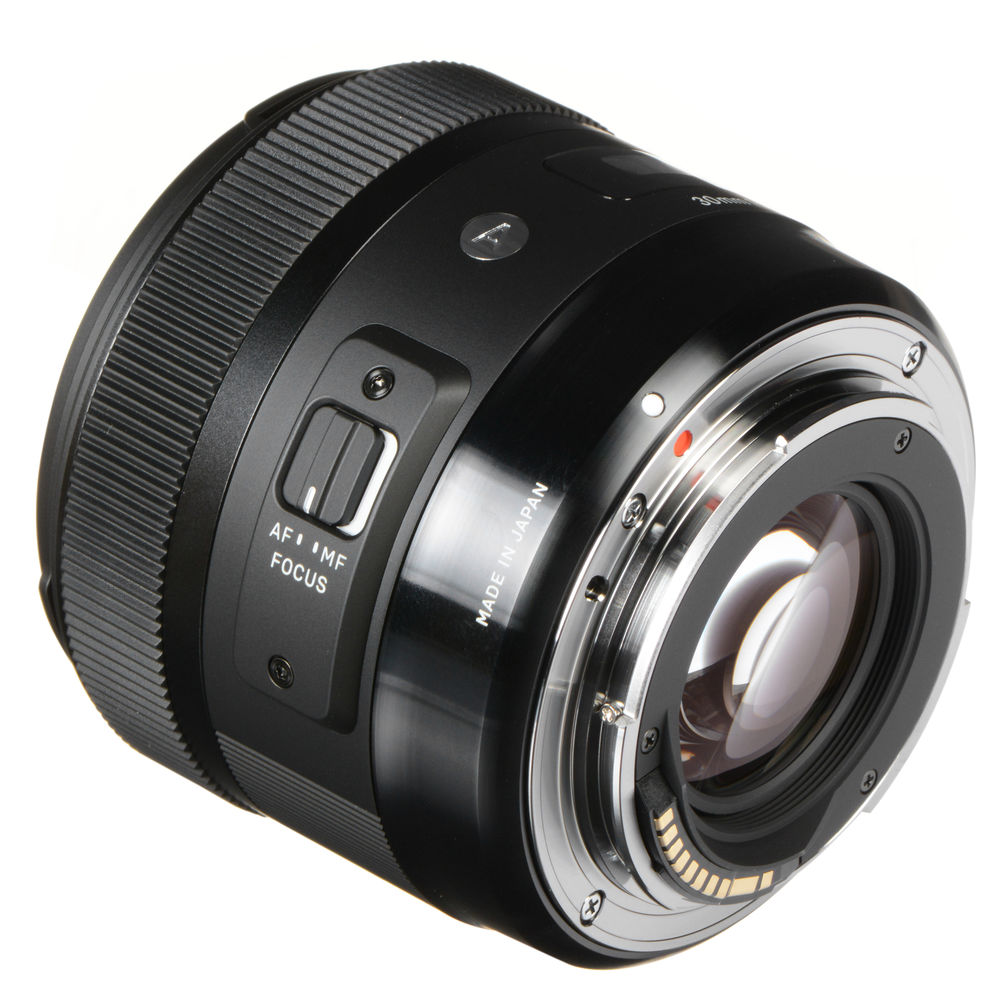 Sigma 30mm f/1.4 DC HSM Art Lens for Video